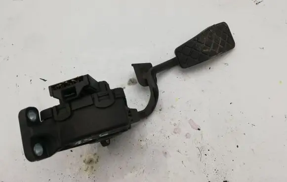 Audi A6 S6 C6 4F Accelerator throttle pedal 4F2721523