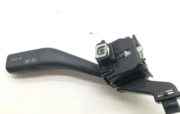 Skoda Octavia Mk2 (1Z) Indicator stalk 1K0953513