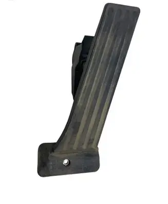 BMW 4 F32 F33 Accelerator throttle pedal 6853176