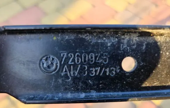 BMW 3 GT F34 Fuel tank mounting bracket 7260945