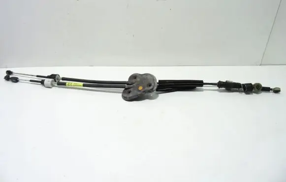Renault Megane I Gear shift cable linkage 