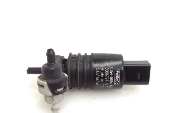 Ford Kuga II Windscreen/windshield washer pump CJ5417664AA 3396797