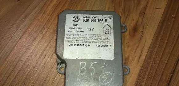 Volkswagen PASSAT B5.5 Airbag control unit/module 6q0909605b