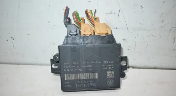 Volkswagen Tiguan Parking PDC control unit/module 3AA919475L 4H0919475E