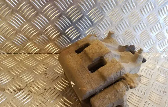 Mazda CX-7 Front brake caliper