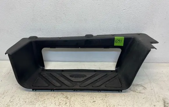 Ford Transit Front sill trim cover YC15V13246A 26600M