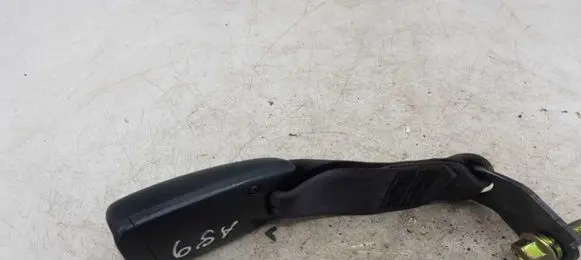 Honda HR-V Rear seatbelt buckle NOCODE