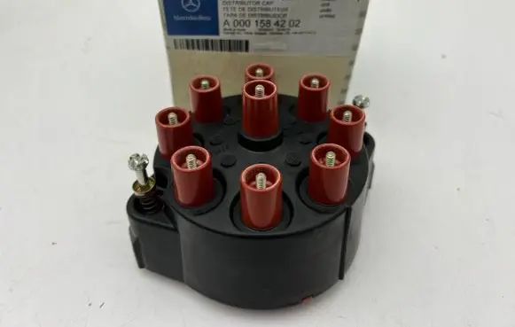 Mercedes-Benz SL R107 Spark distributor A0001584102
