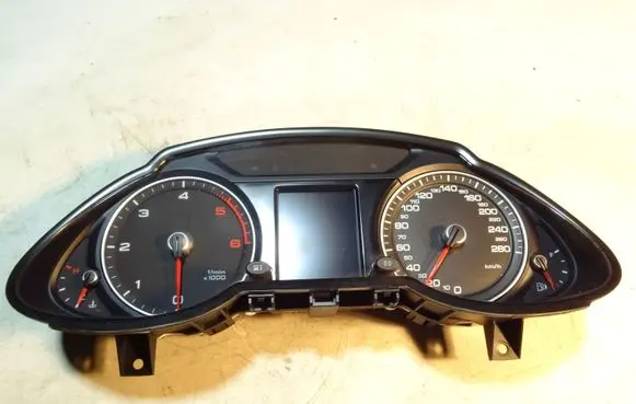 Audi Q5 SQ5 Speedometer (instrument cluster) 503002426532 8R0920982A