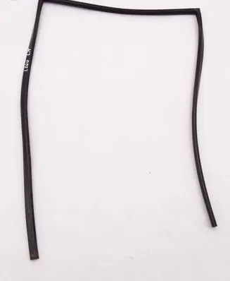 Mitsubishi L200 Front door rubber seal MITSUBISHI_L200_96-06_USZCZELKA_DRZWI_LEWA_TYŁ_4d