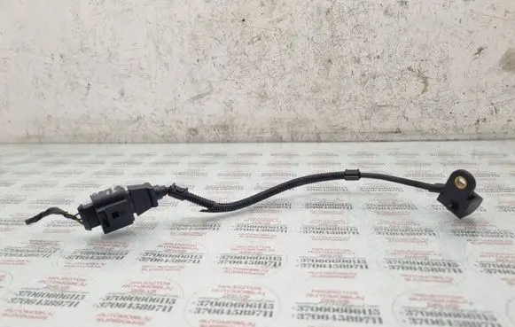 Skoda Fabia Mk1 (6Y) Camshaft position sensor 1J0973723