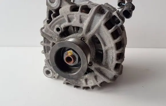Jaguar F-Pace Generator/alternator GX7310300CE 0125812068