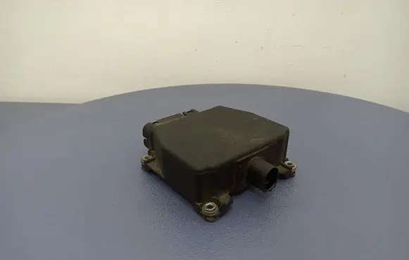Skoda Fabia Mk2 (5J) Vacuum valve 6Q0906625A