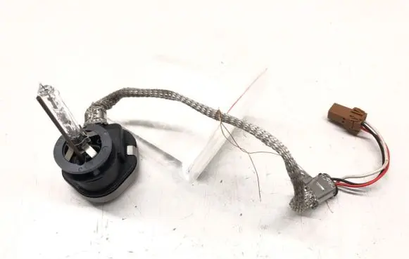 Nissan Murano Z50 Voltage converter/converter module 