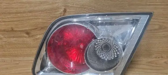 Mazda 6 Tailgate rear/tail lights 22661971