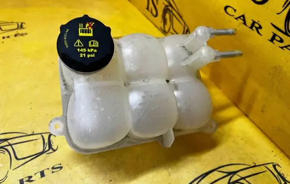Ford Explorer VI Coolant expansion tank/reservoir L1M38A080AD