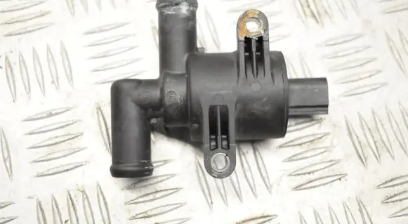 Audi A8 S8 D4 4H Electric auxiliary coolant/water pump 4H0121670A