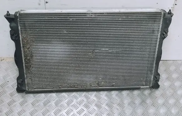 Audi A6 S6 C6 4F Coolant radiator 4F0121251L