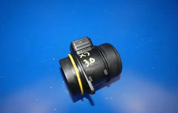 Jaguar XJ X351 Mass air flow meter 4R8Q12B579AC 5WK97011 PHF500090