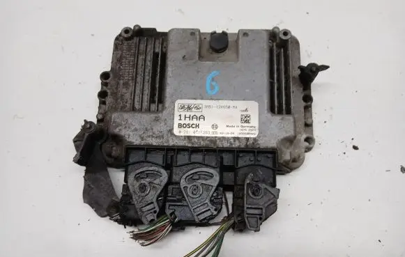 Ford Focus C-MAX Engine control unit/module 3M5112A650MA 1039S04403 0281011263