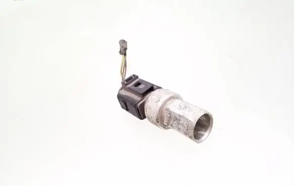 Air conditioning (A/C) pressure sensor