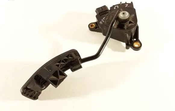 Nissan Qashqai Accelerator throttle pedal 1857C10211 1857C 10211