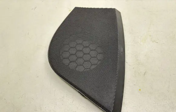 Side speaker trim/cover