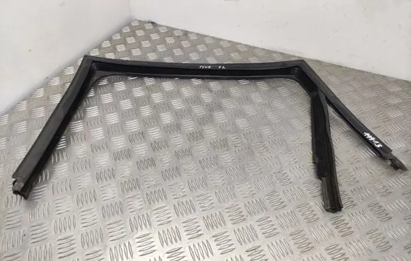 Rubber seal rear door