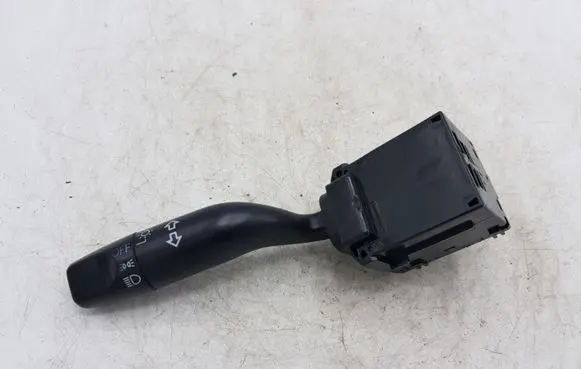 Honda HR-V Indicator stalk M18620 TS19