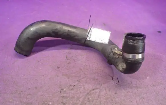 Mazda 3 I Intercooler hose/pipe