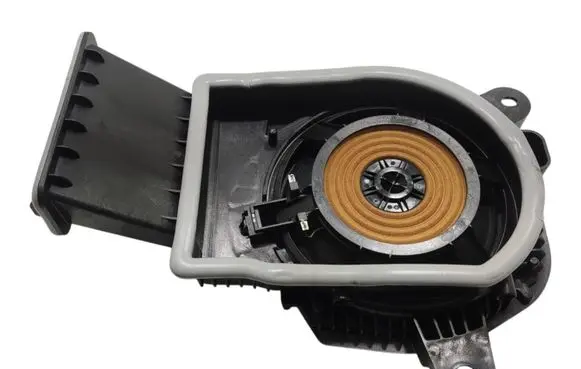 BMW 2 Active Tourer U06 Subwoofer speaker 5A052F7