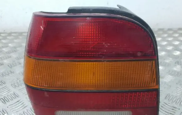 Volkswagen Polo III 6N 6N2 6NF Rear/tail lights