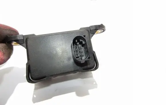 Peugeot 4007 ESP acceleration yaw rate sensor 4670A282