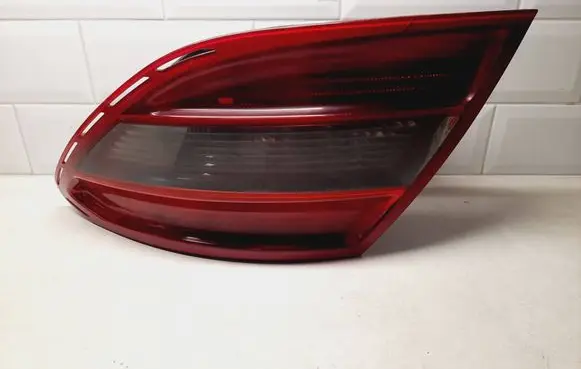 Mercedes-Benz C W204 Rear/tail lights 2048203064