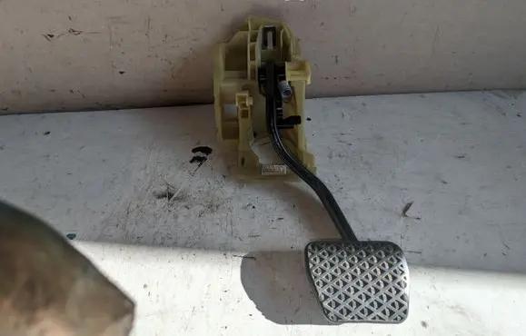 BMW 5 E60 E61 Brake pedal