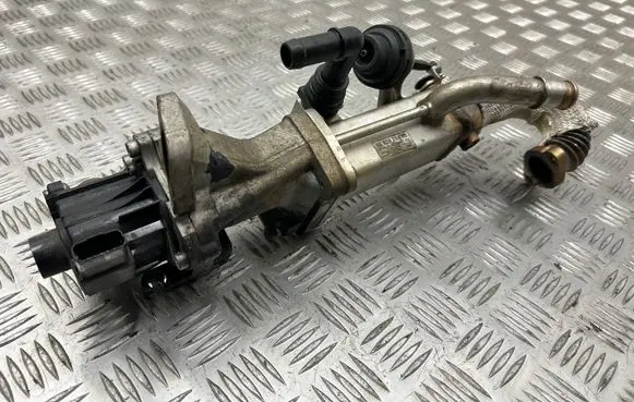 Citroen C-Crosser EGR valve cooler 9685922480