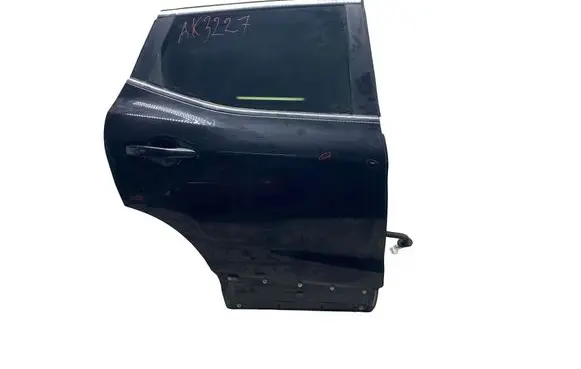 Nissan Qashqai Rear door 123456