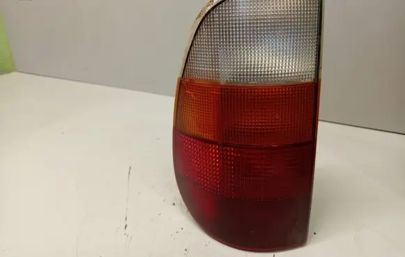 Volkswagen Caddy Rear/tail lights
