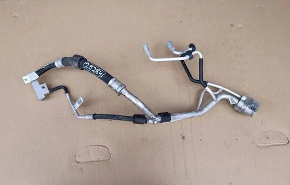 Volkswagen Touareg III Air conditioning (A/C) pipe/hose 4M0820339H