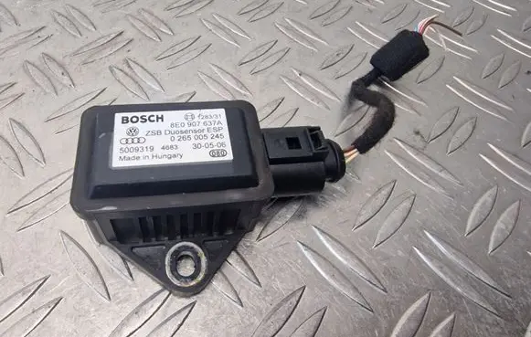 Audi A8 S8 D3 4E ESP acceleration yaw rate sensor 8E0907637A