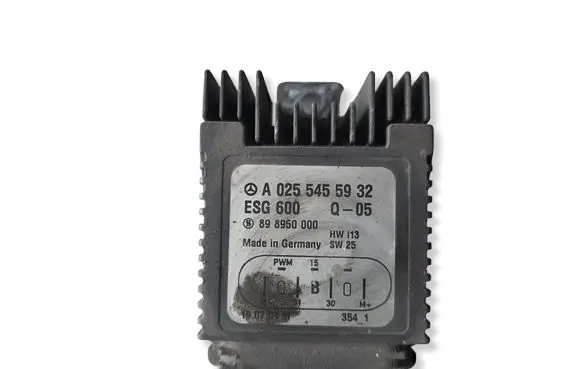 Mercedes-Benz SLK R170 Coolant fan relay A0255455932