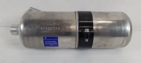 Volvo XC90 Air suspension tank/reservoir 031360726