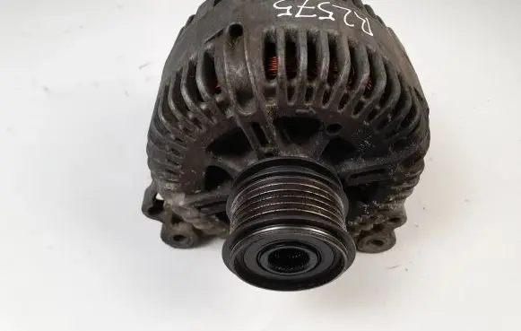 Audi A6 S6 C6 4F Generator/alternator