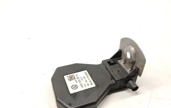 Audi A5 Aerial GPS antenna 4M0035507A
