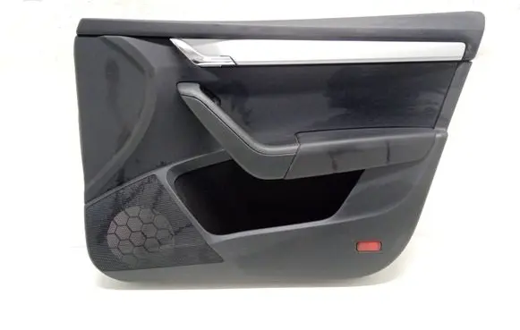 Skoda Octavia Mk3 (5E) Front door card panel trim 5E1867014A 5E0837974 5E0867171E