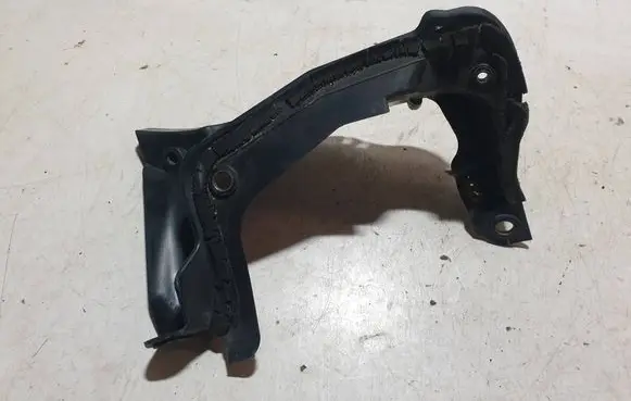 Renault Captur Wiper trim 668638829R