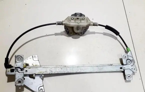 Mitsubishi Carisma Sliding door window regulator with motor