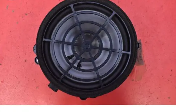 Audi Q7 4L Subwoofer speaker 4L0035415B