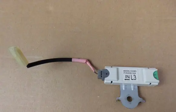 Toyota Camry VIII XV70 Aerial antenna amplifier 8630033380