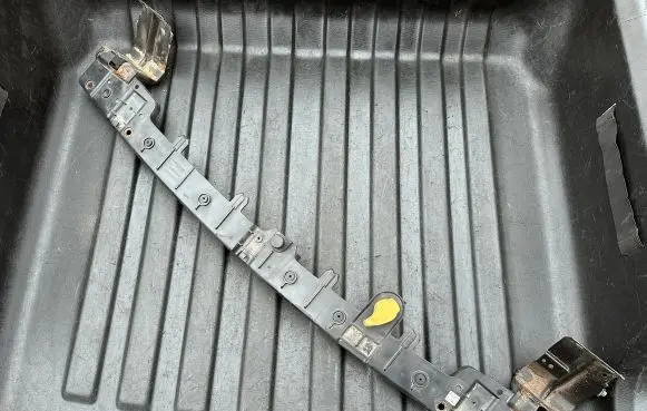 Volvo S90, V90 Top upper radiator support slam panel 31651830 1123757XX 1123765XX